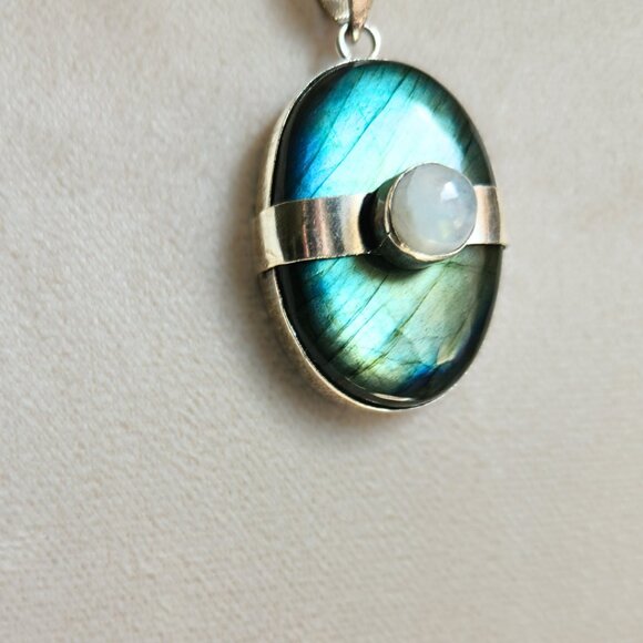 100% ARTISAN Natural Labradorite Moonstone Pendant Sterling Necklace - Picture 2 of 5
